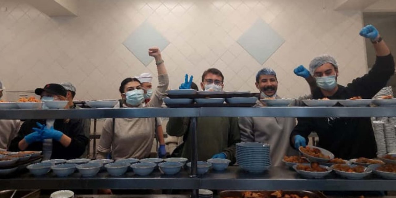 Hacettepe'de yemekhane eylemine polisten sert müdahale: 38 üniversiteli gözaltında