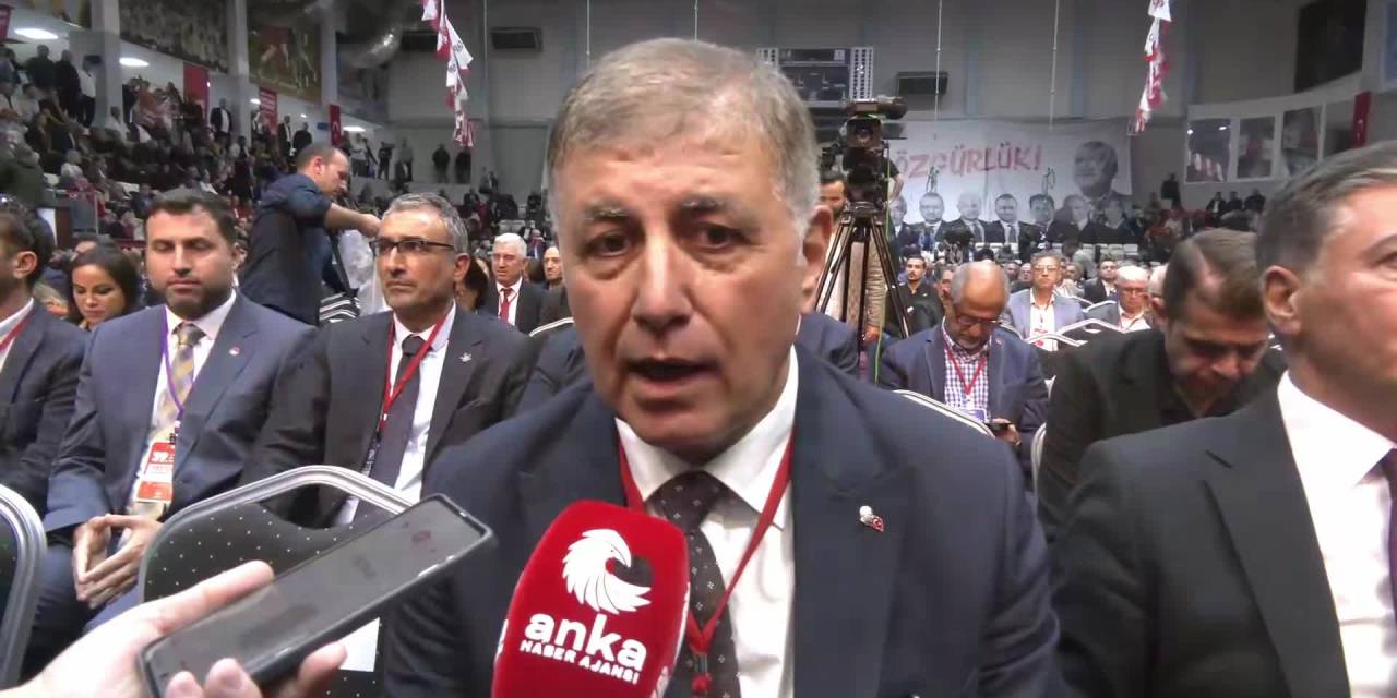 CHP İzmir Kongresi’nde Cemil Tugay: Burada bayram var