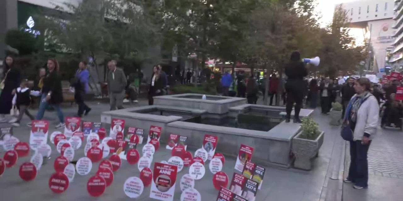 Ankara'da kadınlar boş tencere ile yoksulluğu protesto etti