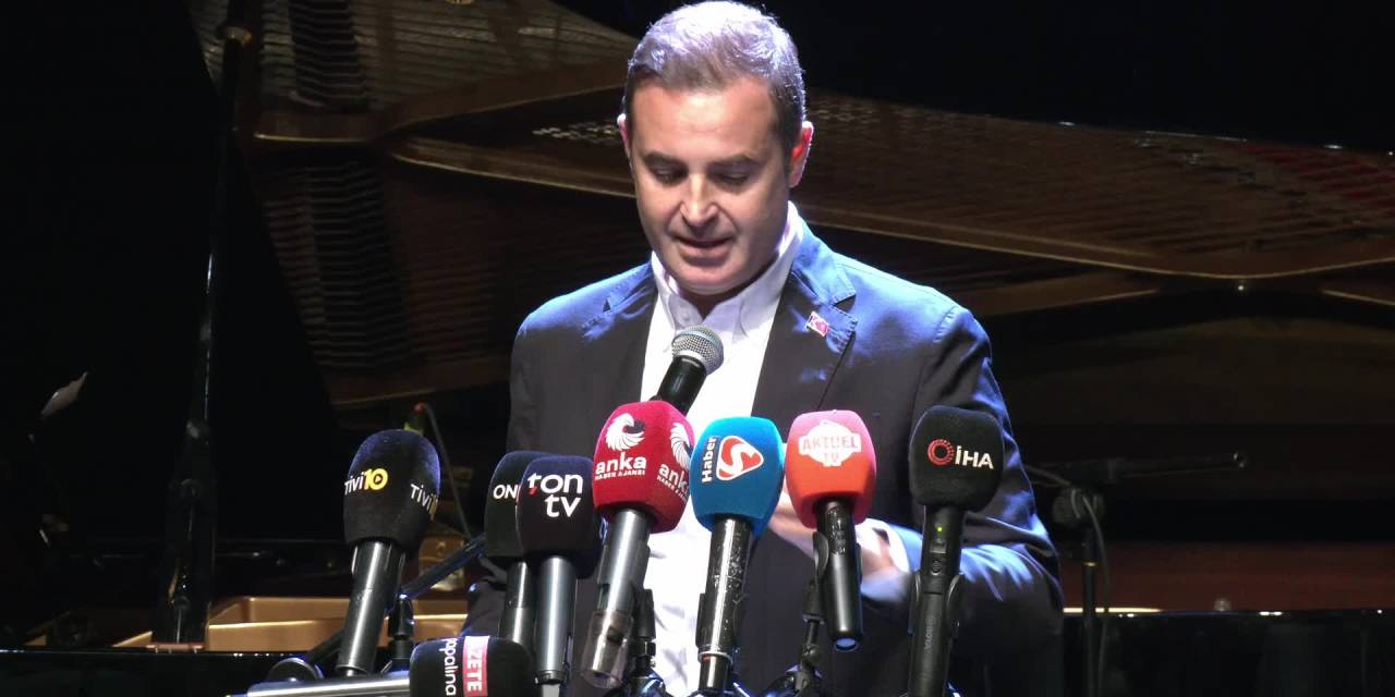 Balıkesir 1. Kitap Fuarı açıldı: Ahmet Akın, 'Şehri kültür ve sanat merkezi yapacağız'