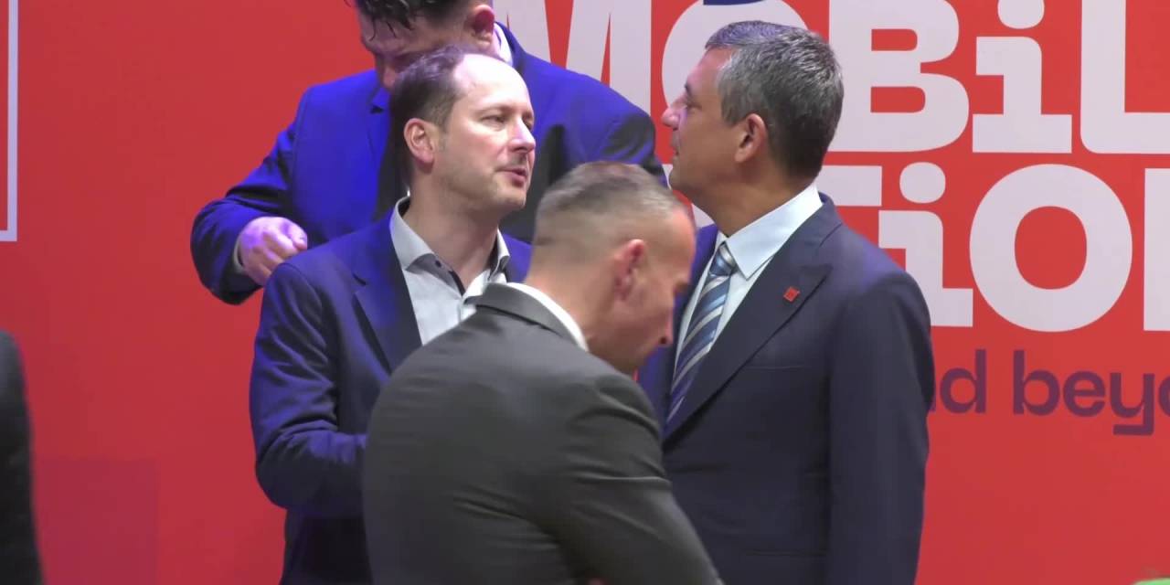 Özgür Özel, Amsterdam'daki liderler yemeğine katıldı