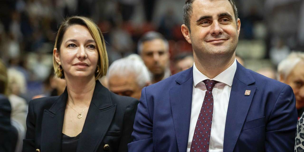 CHP'nin 39. Olağan İzmir Kongresi'nde Çağatay Güç Konuştu