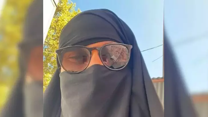 Ankara'da çarşaf giyen erkek gözaltına alındı