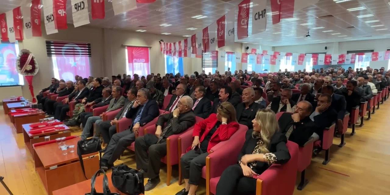 CHP'nin Van İl Kongresi başladı, Uğraş: Muhalefetteki son kongremizi yapıyoruz