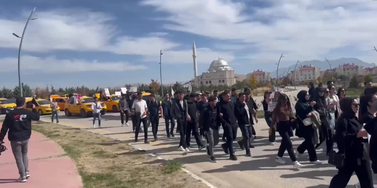Van'da Rojin Kabaiş için taksicilerden anlamlı destek
