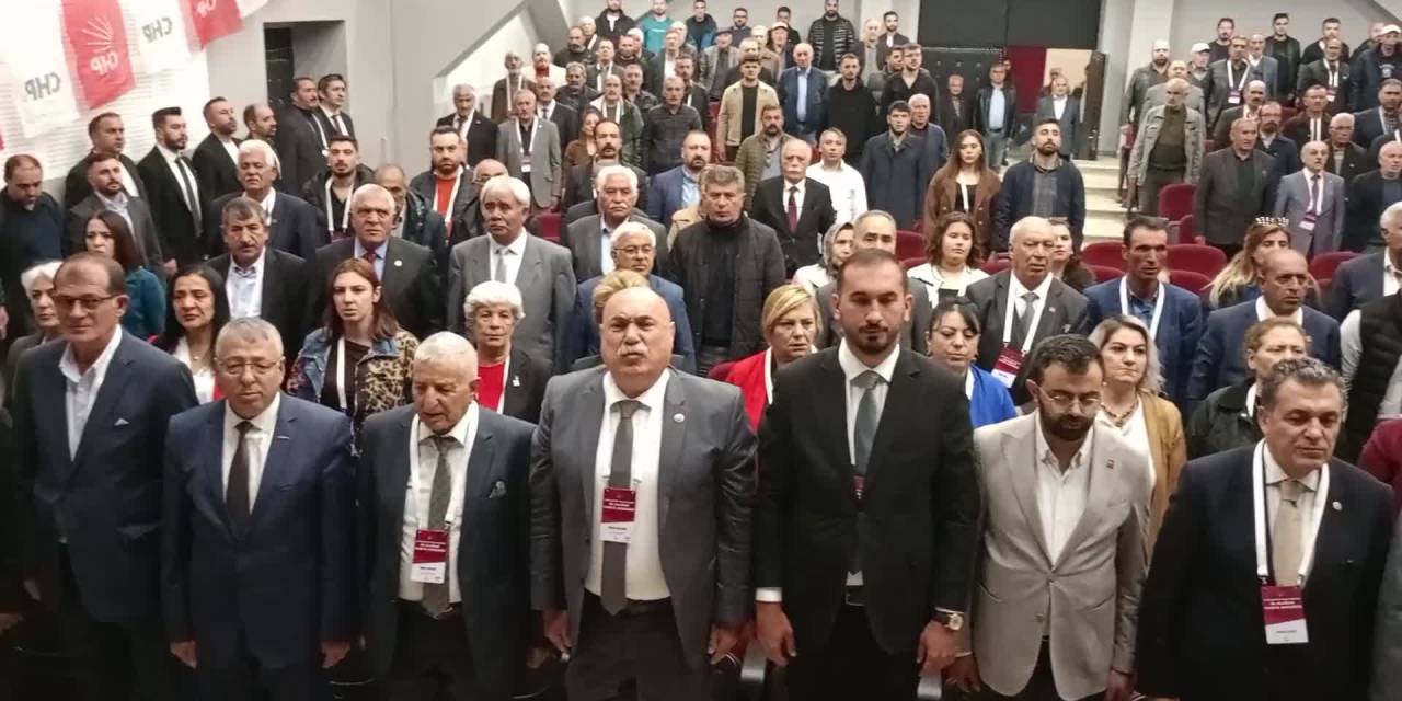 Onur Uludaşdemir, CHP Kars İl Başkanlığına yeniden seçildi