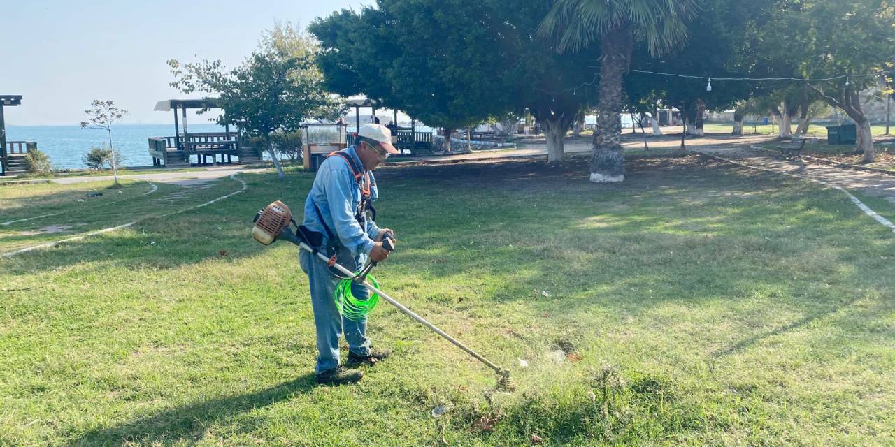 Yumurtalık Belediyesi'nden yeşil alan çalışmaları
