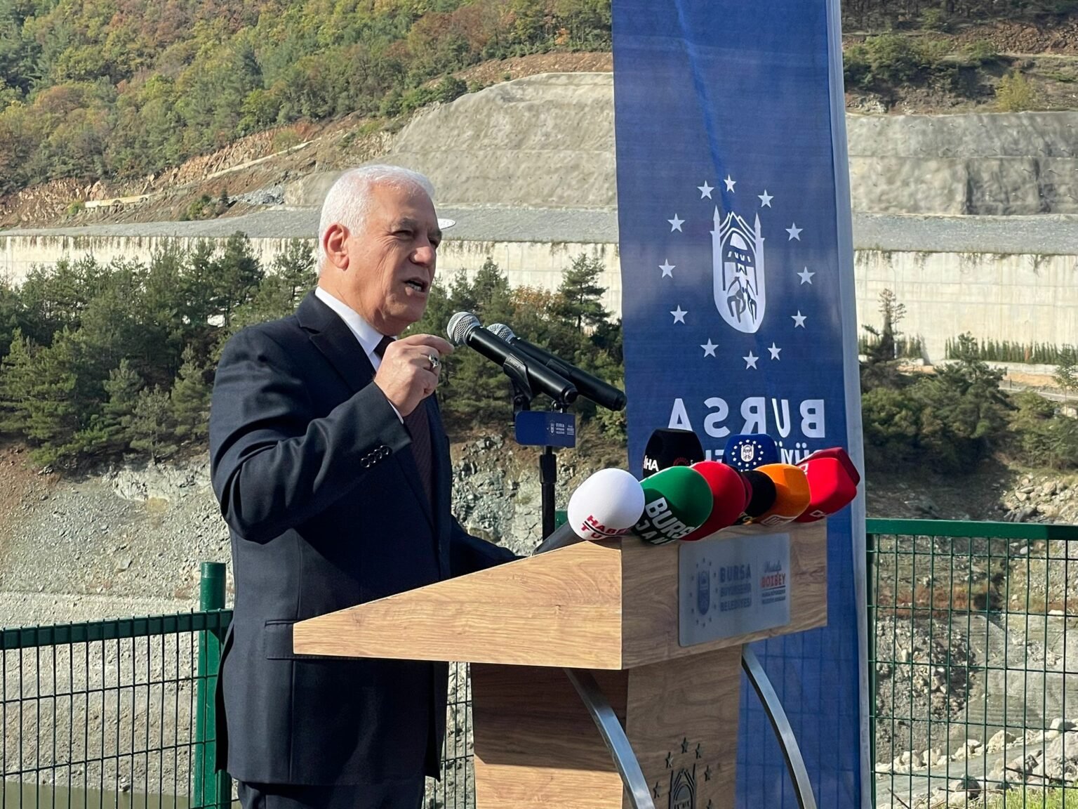 Bursa'nın suyu bitti mi? Belediye Başkanı Bozbey'den açıklama geldi!