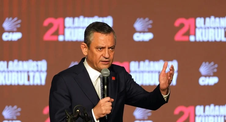 CHP'de kurultay hazırlıkları tamamlanıyor: Butlan ve kayyım tehdidi devam ediyor!