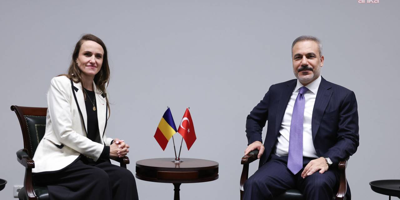 Fidan, Romanyalı mevkidaşı Toiu ile Lüksemburg'da buluştu