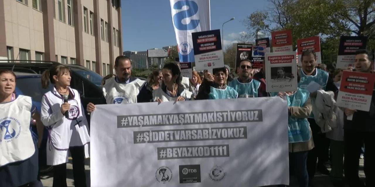 Hekimlere Okmeydanı'nda organize saldırı: 'Hasta yakını linç girişiminde bulundu'