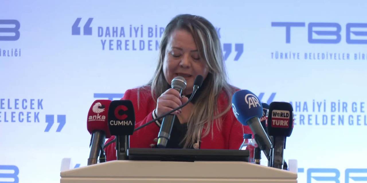 Vahap Seçer'den belediye başkanları için adalet çağrısı