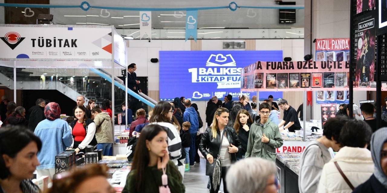 Balıkesir Kitap Fuarı, büyük bir ilgiyle sürüyor