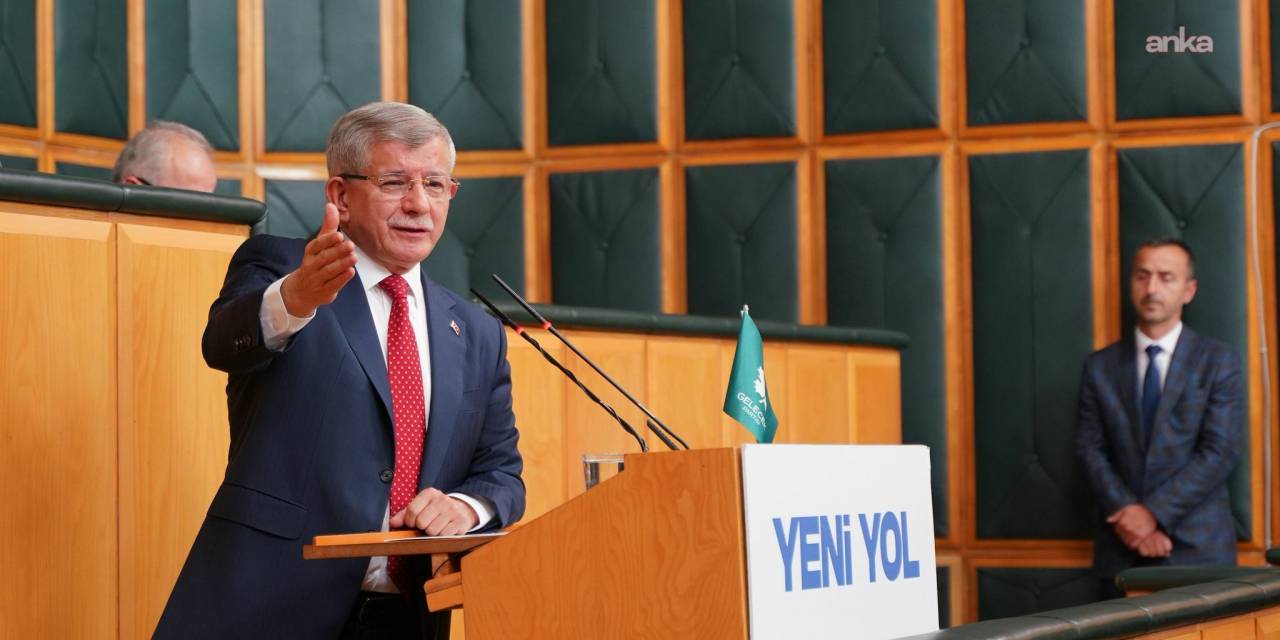 Ahmet Davutoğlu: Trump’a kefil ülkeler İsrail’e karşı harekete geçmeli