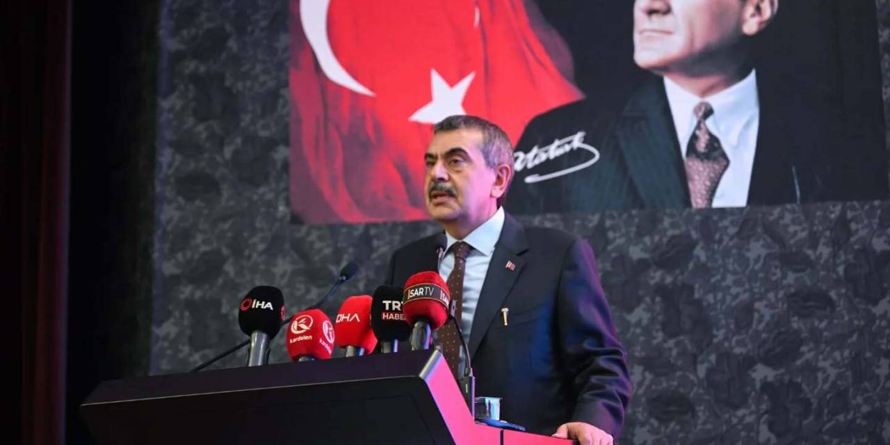 Bakan açıkladı: Adres dışı okul kayıtlarına izin verilmeyecek