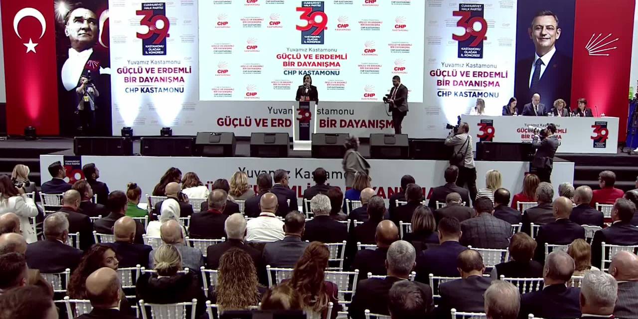 Kastamonu'da CHP Kongresi: Karabacak Türkiye'nin Durumunu Değerlendirdi