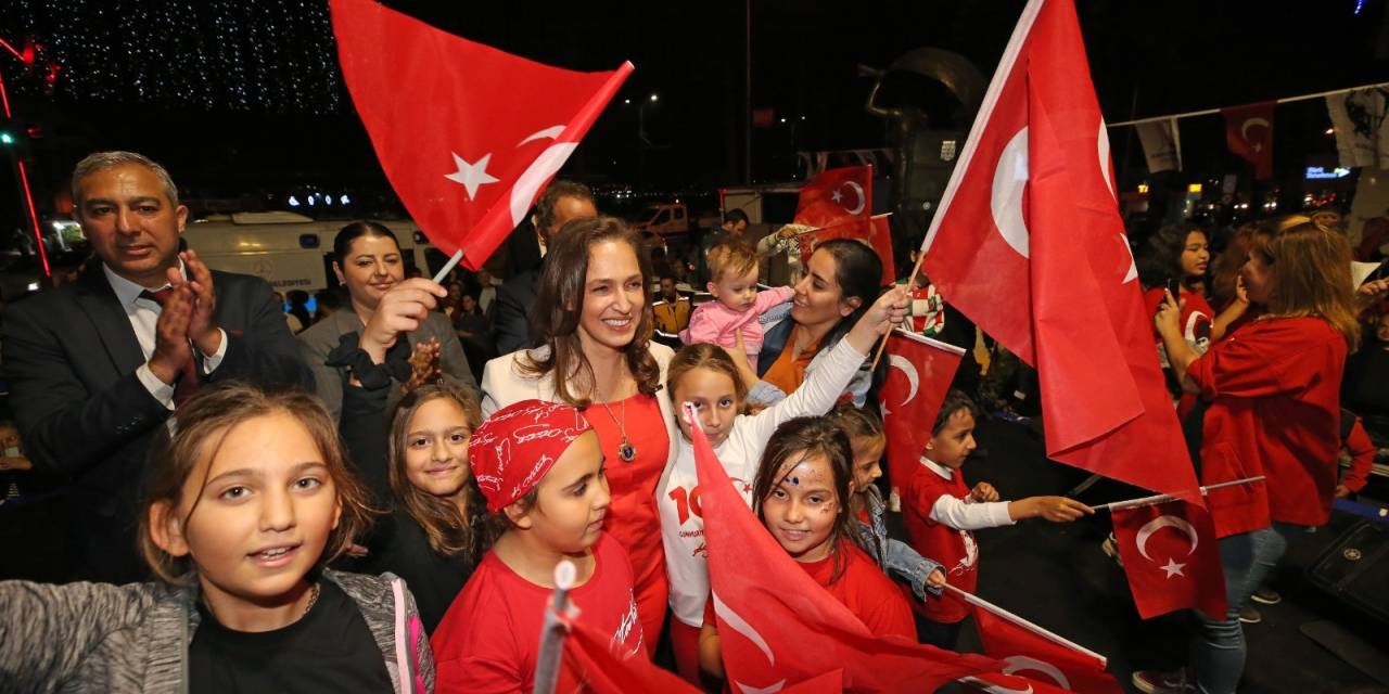 Karşıyaka 29 Ekim’de coşku dolu bir gün yaşayacak