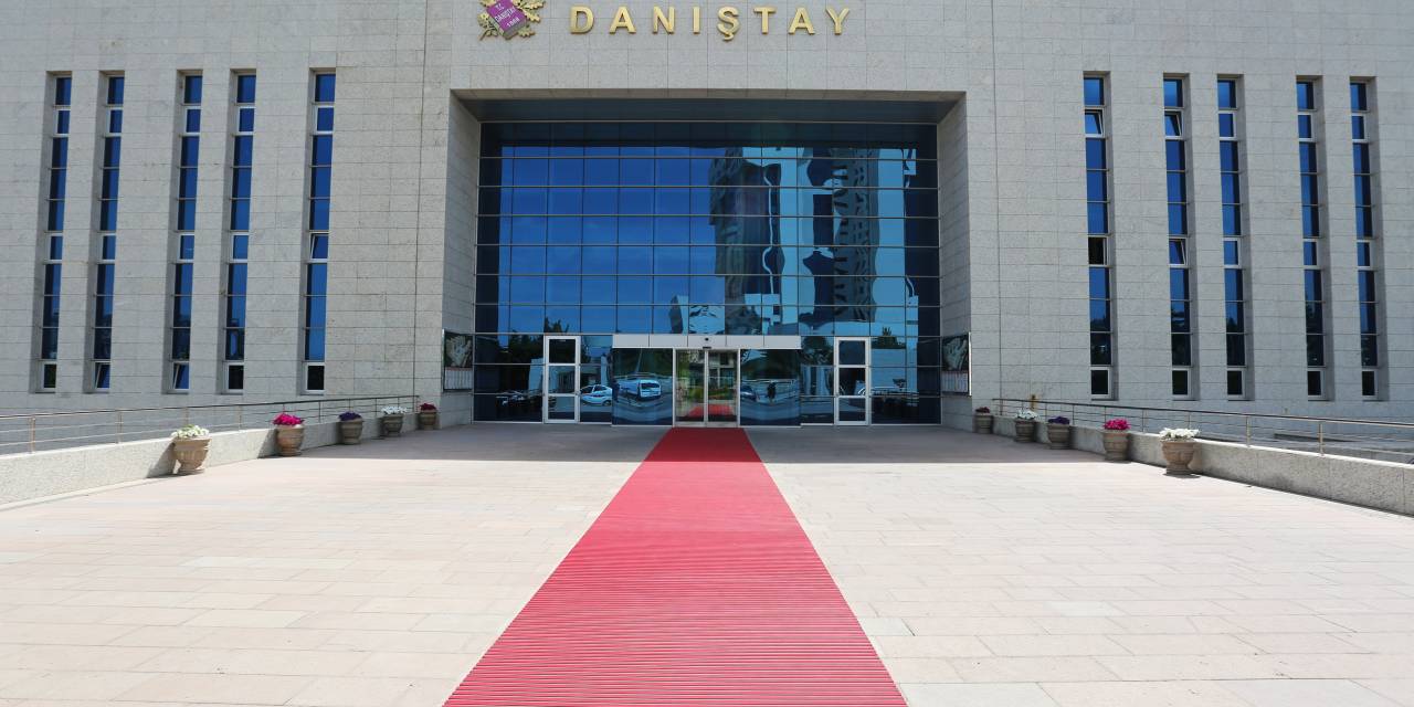 Danıştay'dan EYT ile ilgili önemli karar: Sözleşmeli personel re'sen emekli edilemez