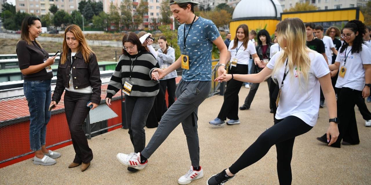 Türk ve Polonyalı öğrenciler Beylikdüzü'nde buluştu