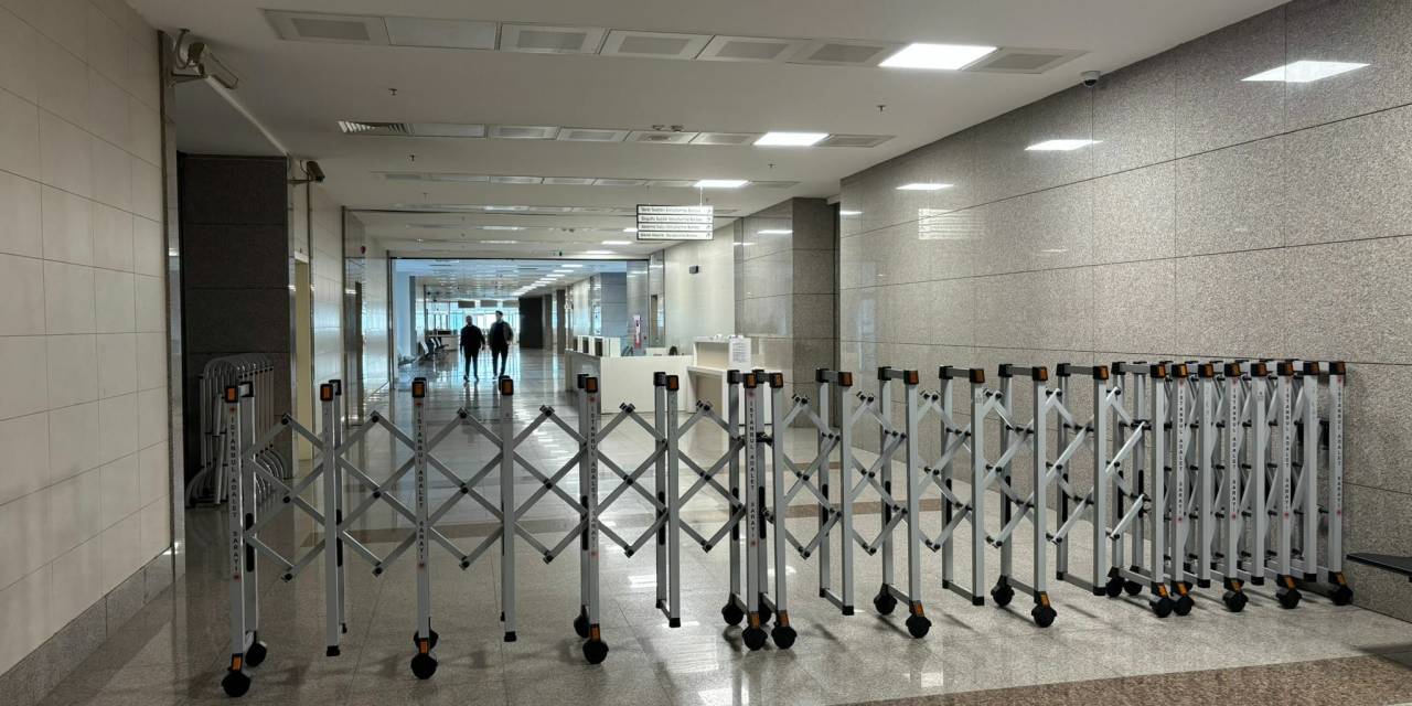 Avukatların adliyelere girişinde yeni kısıtlamalar: İstanbul Barosu'ndan uyarı