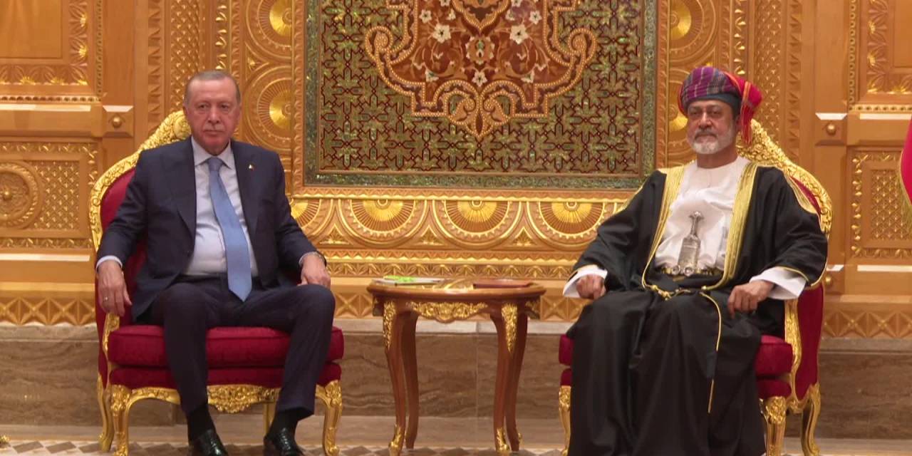 Cumhurbaşkanı Erdoğan, Umman Sultanı Tarık ile buluştu