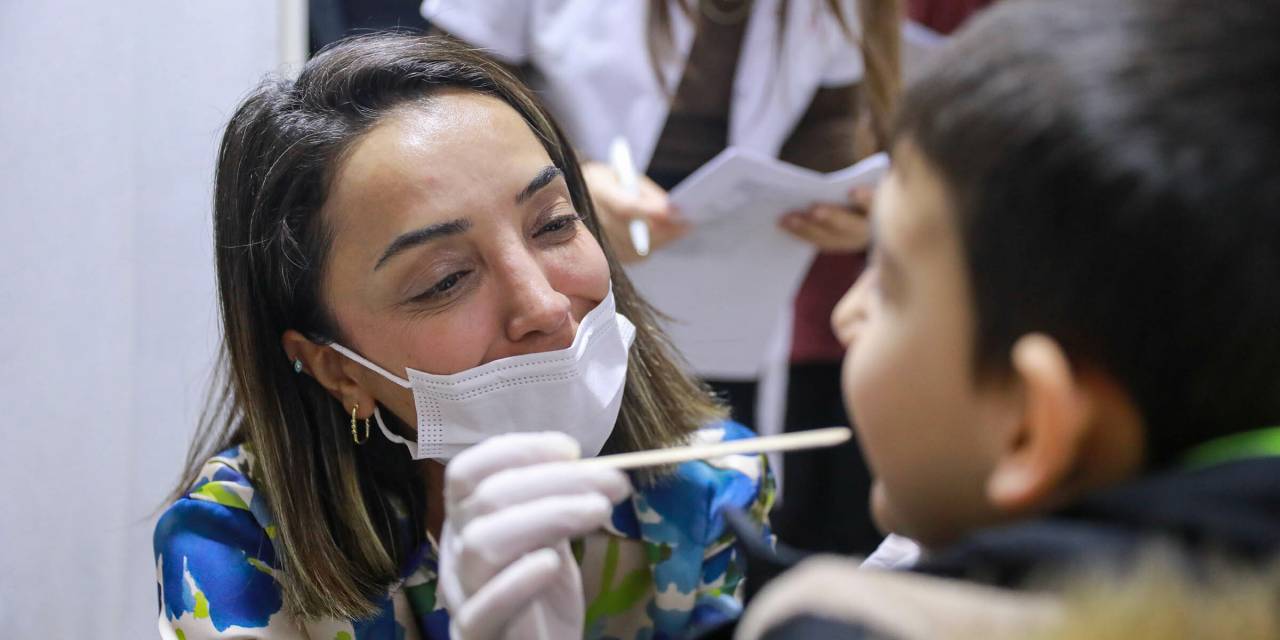 Engelli bireylere diş sağlığı eğitimi desteği