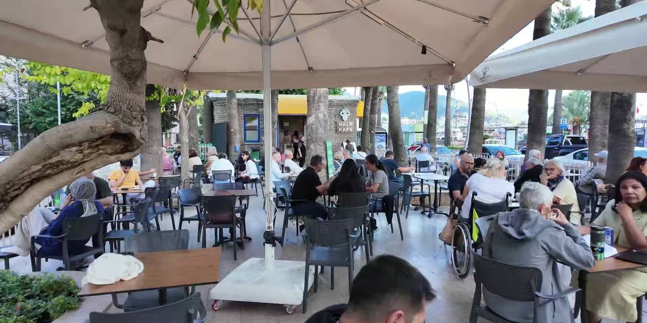 Halk kafelere Marmaris'ten yoğun ilgi