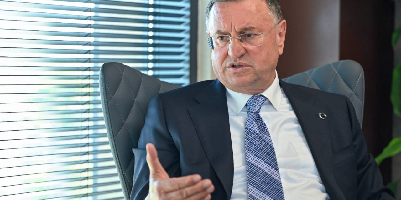 Lütfü Savaş, Özgür Özel hakkında suç duyurusunda bulundu