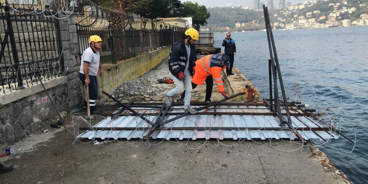 Sahil yolu yeniden yayalara açıldı