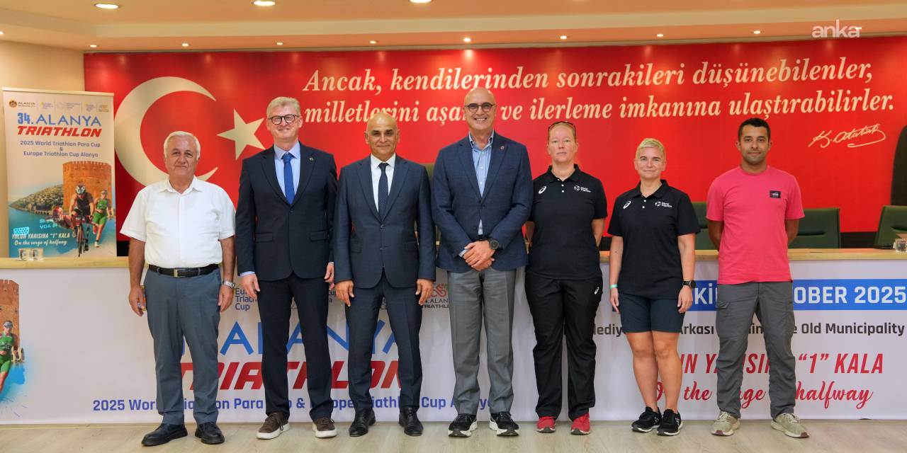 Alanya'da Triatlon Rüzgarı Esti