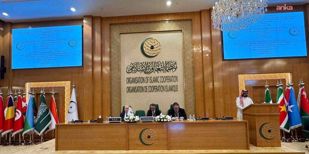 İslam İşbirliği Teşkilatı'ndan İsrail'e tepki: Uluslararası hukuk ihlal ediliyor