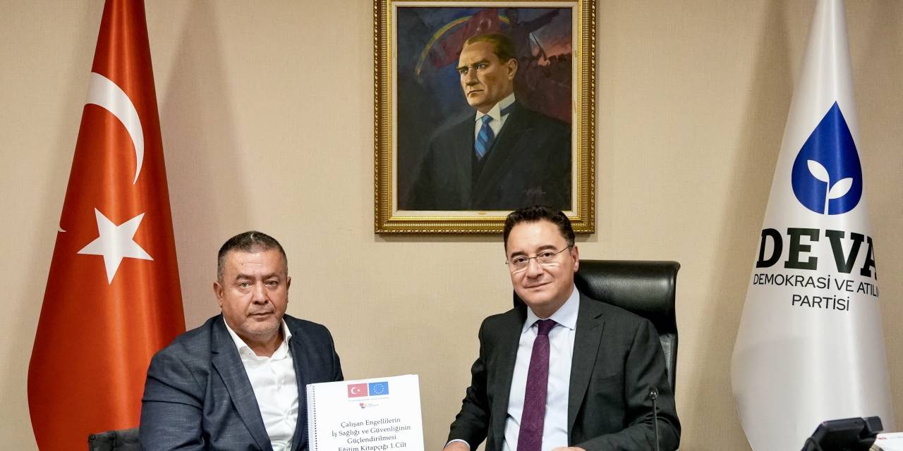 Babacan, Engelliler Konfederasyonu'nu Genel merkezinde konuk etti