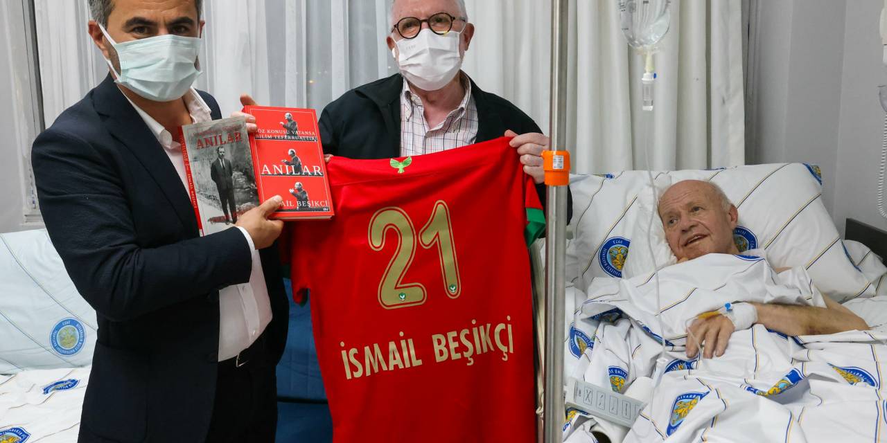 Amedspor Başkanı Nahit Eren, İsmail Beşikçi'yi ziyaret etti