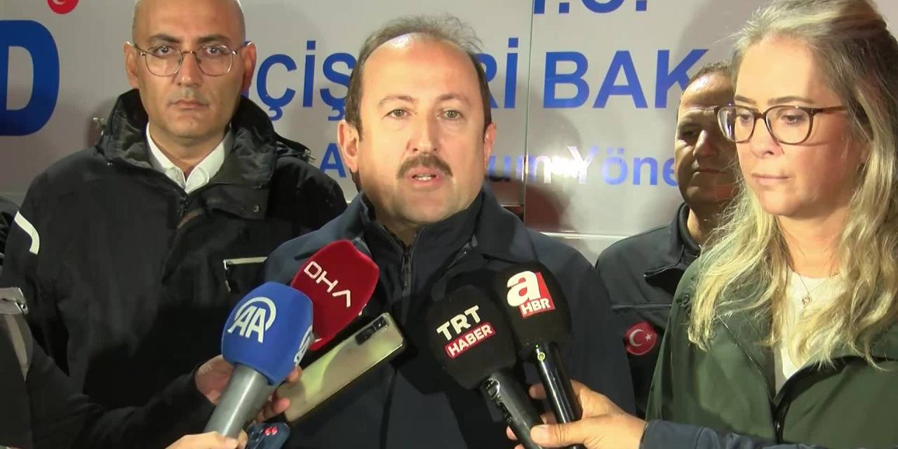 Foça'da sel felaketi: AFAD Başkanı Pehlivan arama çalışmalarını aktardı