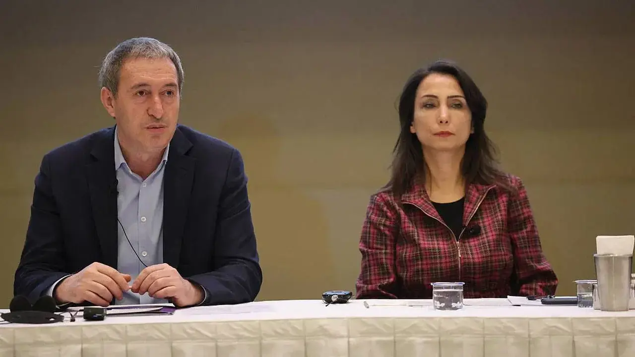 DEM Parti'den İmamoğlu ve Yanardağ'a casusluk soruşturmasına tepki