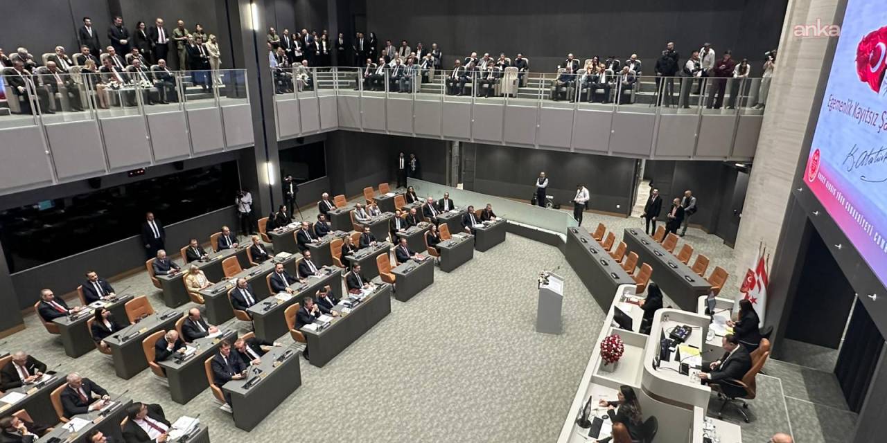 Tufan Erhürman KKTC Cumhurbaşkanı olarak yemin etti