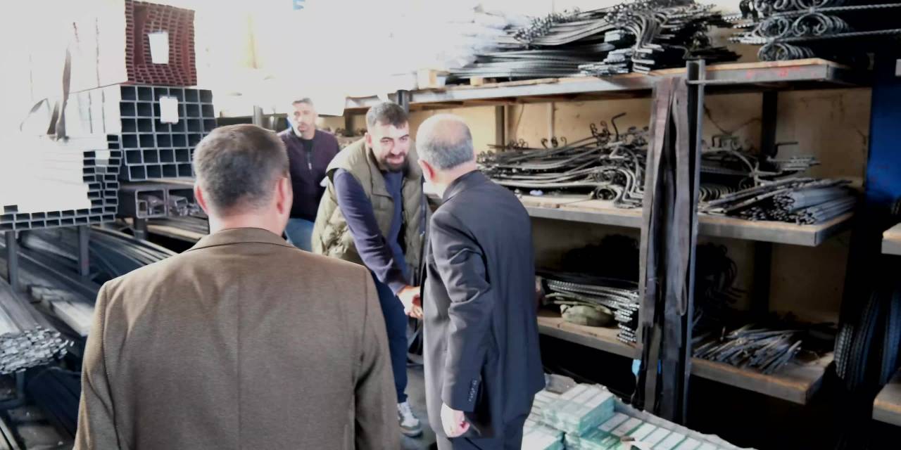 Elazığ Sanayi Sitesi esnafı altyapı sorunlarını gündeme getirdi