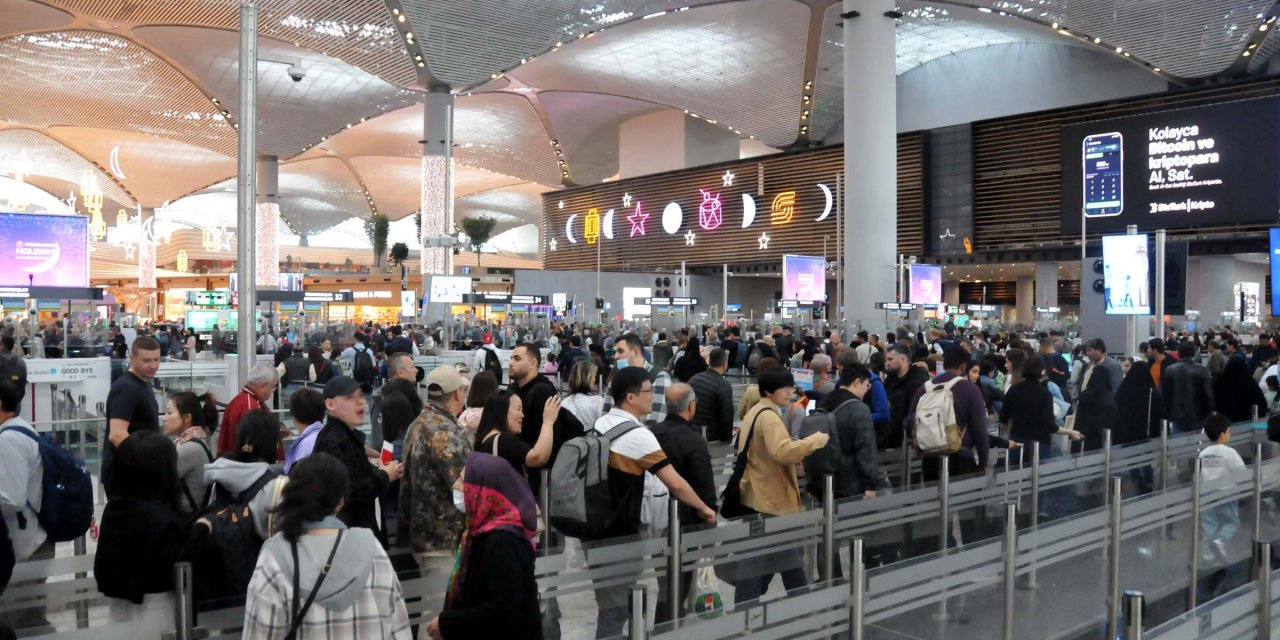 İstanbul Havalimanı'nda bayram yoğunluğu devam ediyor