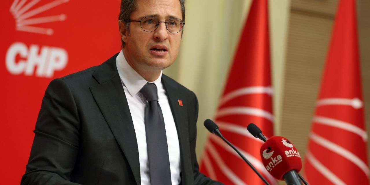 Deniz Yücel'den Ömer Çelik'e 'kırmızı çizgi' yanıtı