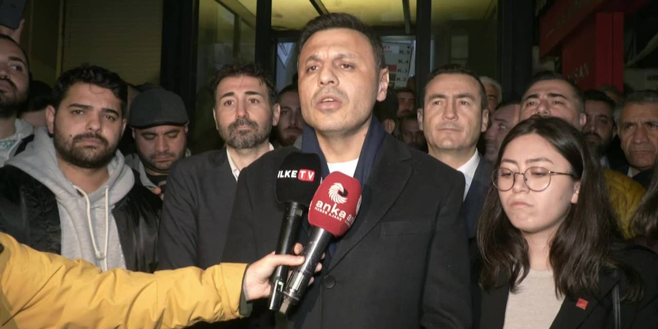 Kayyum atamasına tepki: Özgür Çelik Özgür basın için mücadele veriyor