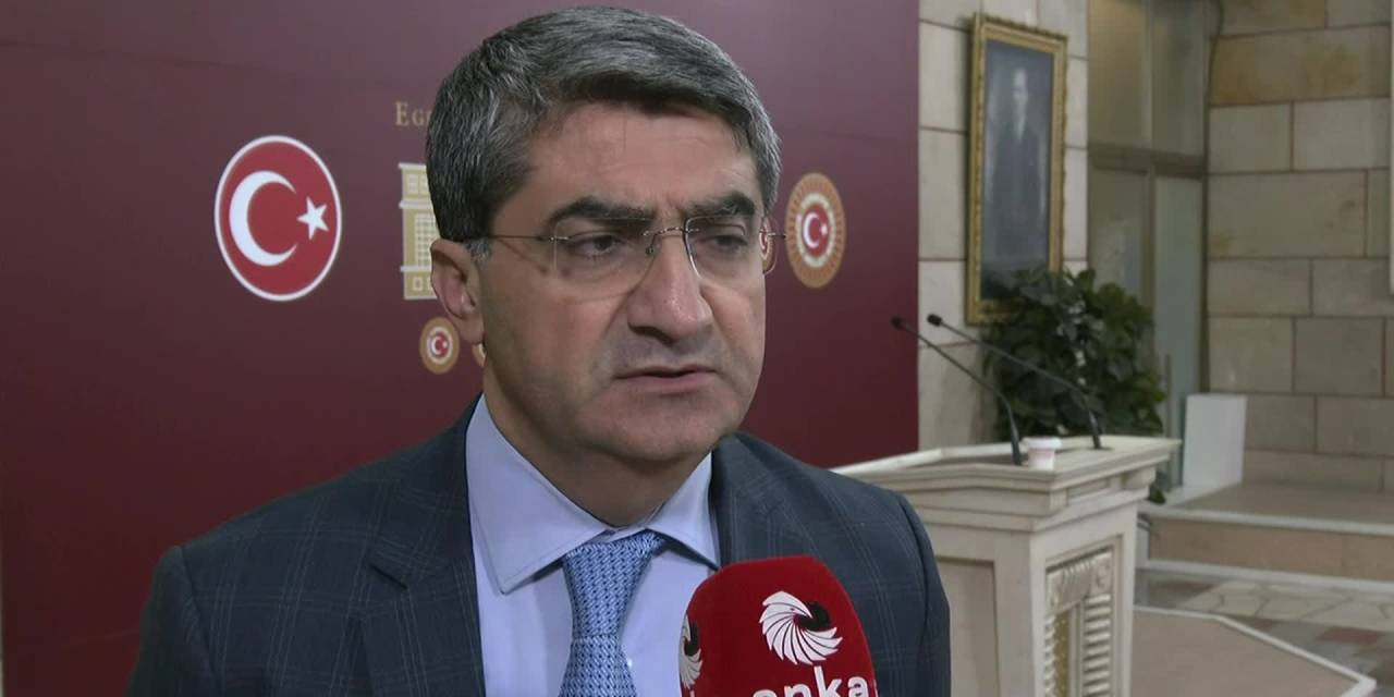 İki rapor yolda: Ekmen'den önemli açıklamalar