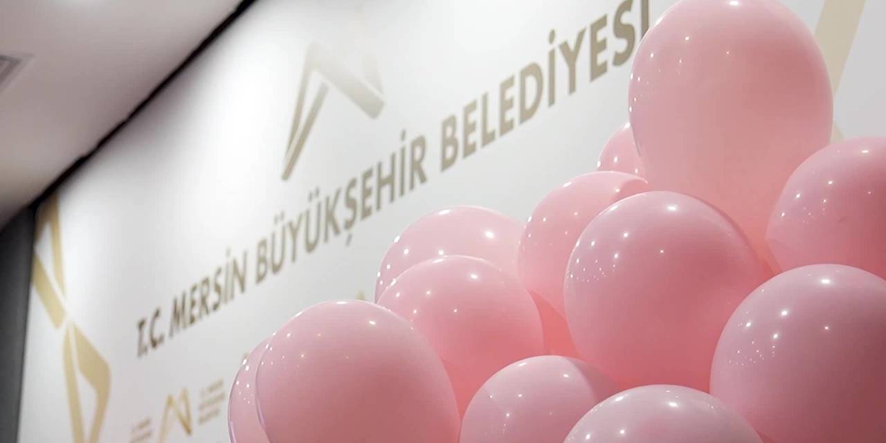 Mersin'de meme kanseri farkındalığına yönelik etkinlik düzenlendi