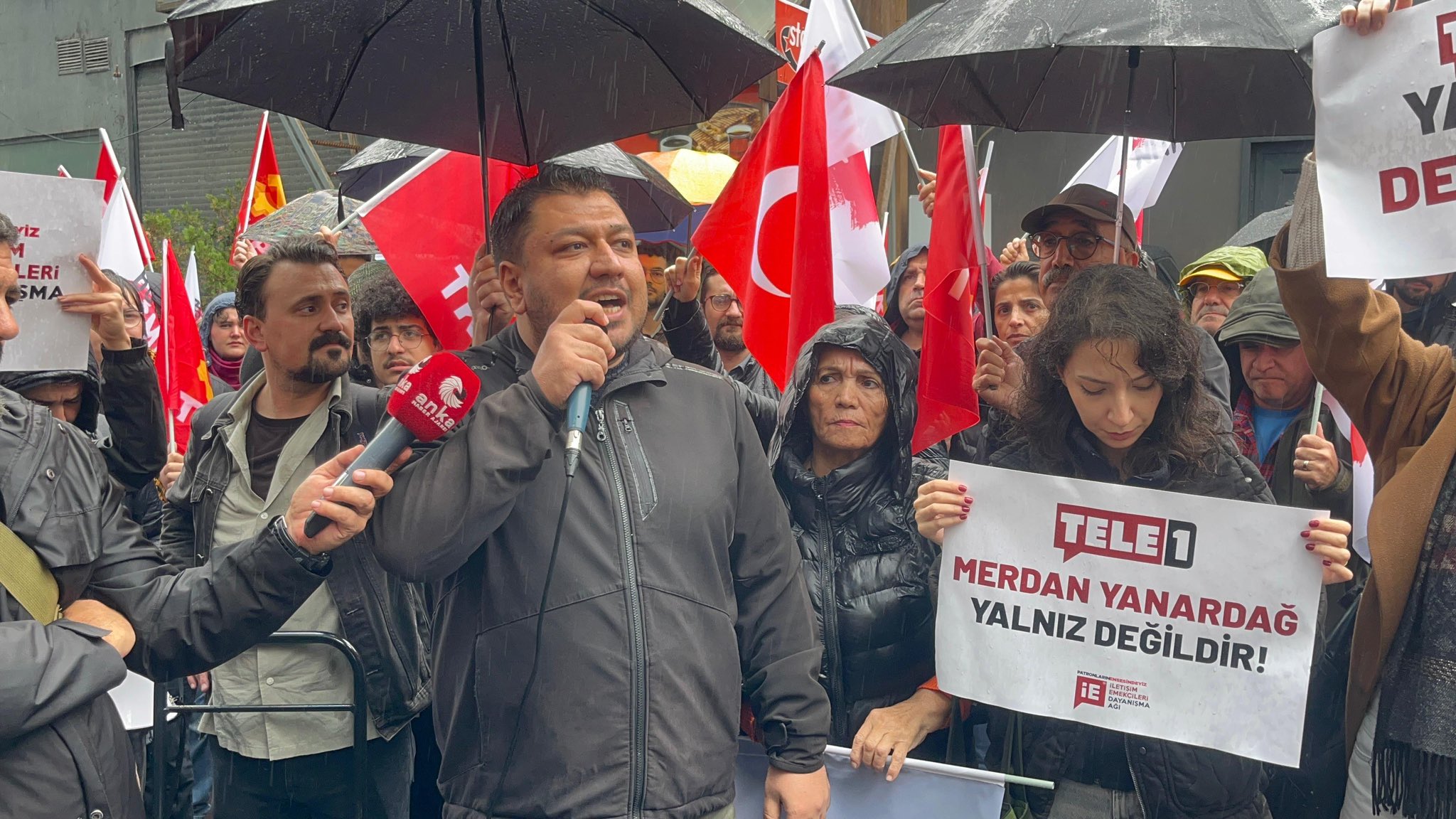 Kayyum atanan TELE1'e TKP'den destek yürüyüşü