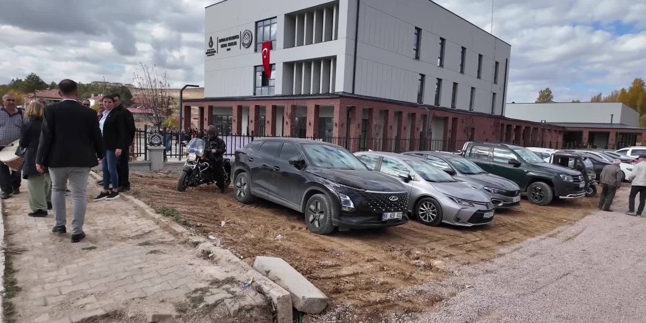 Çayıralan Belediyesi Konuk Evi ve Sosyal Tesis Kompleksi açılışı yapıldı