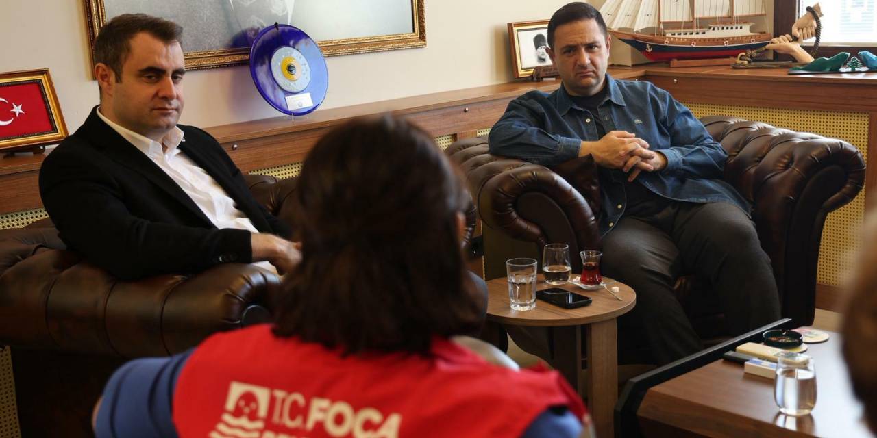 CHP heyeti İzmir Foça'daki sel felaketinde incelemelerde bulundu