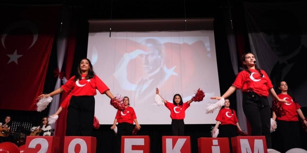 Cumhuriyet coşkusu Sancaktepe’de yaşandı