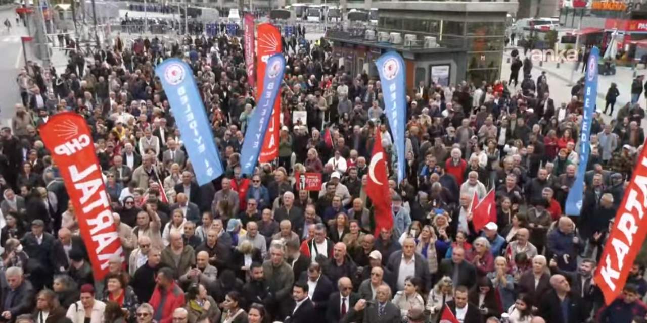 İmamoğlu adliyede binlerce yurttaş yanında