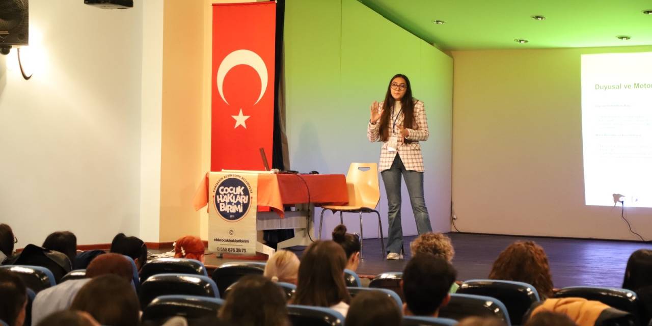 Eğitmenler, Eskişehir’de okul öncesi eğitimi ele aldı