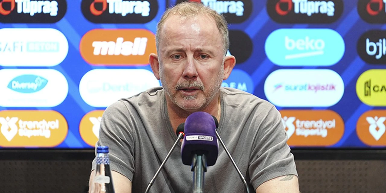 Sergen Yalçın, Beşiktaş taraftarıyla yüzleşti: 'Bazen olmayınca olmuyor...'