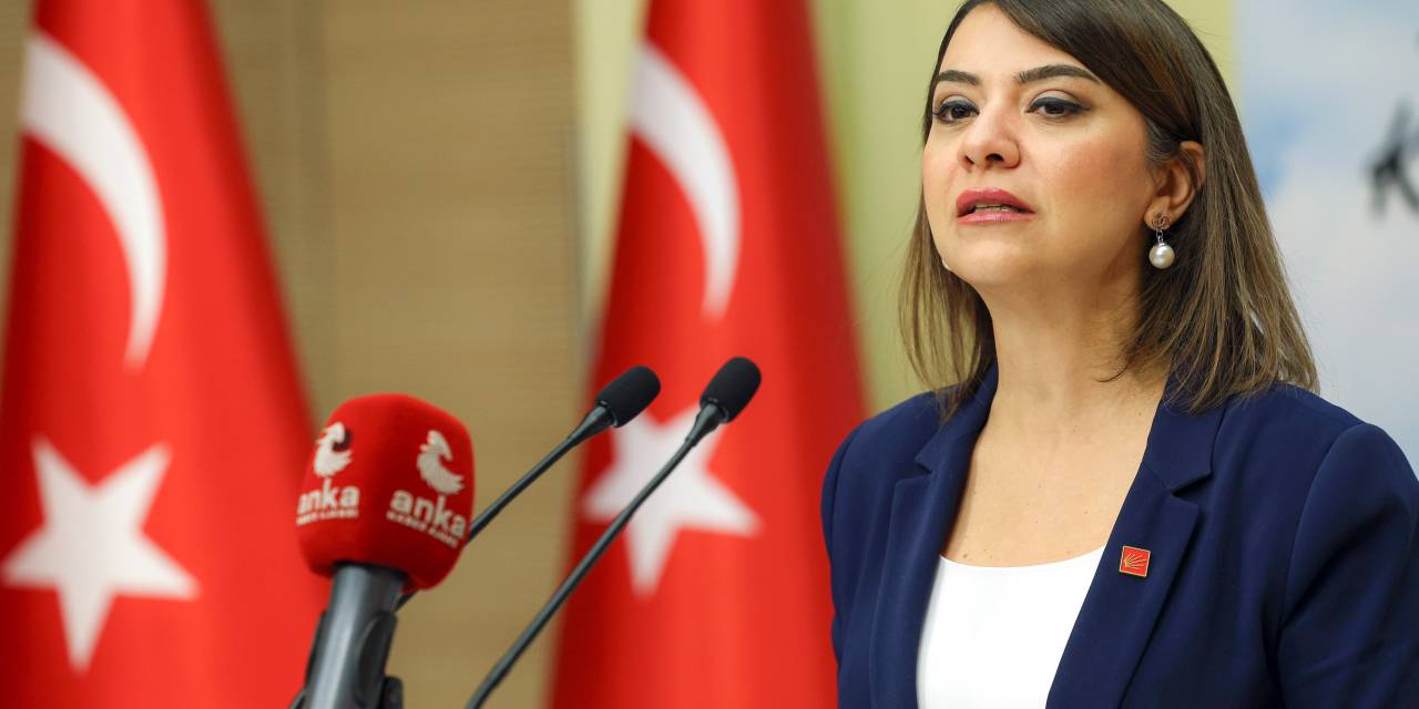 Gamze Taşcıer'den İmamoğlu'nun tutuklanmasına sert yanıt: "AKP kendi yüzüne baksın"
